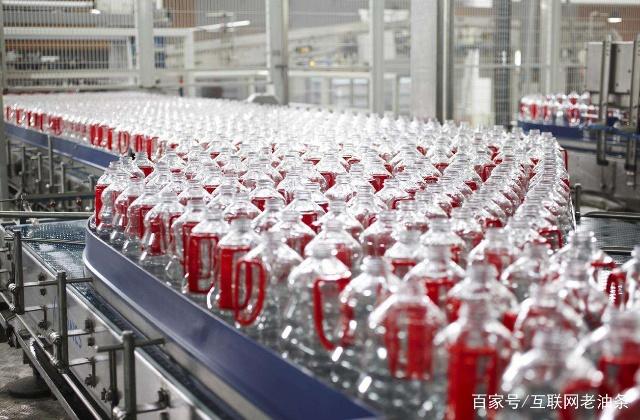 最低调的富豪 把几块钱的产品卖到全国，品牌价值超越娃哈哈！